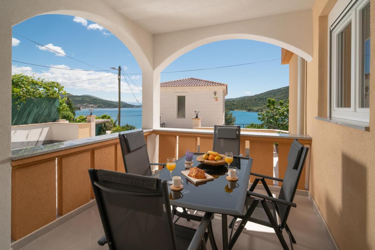 Villa A Marina Εξωτερικό φωτογραφία