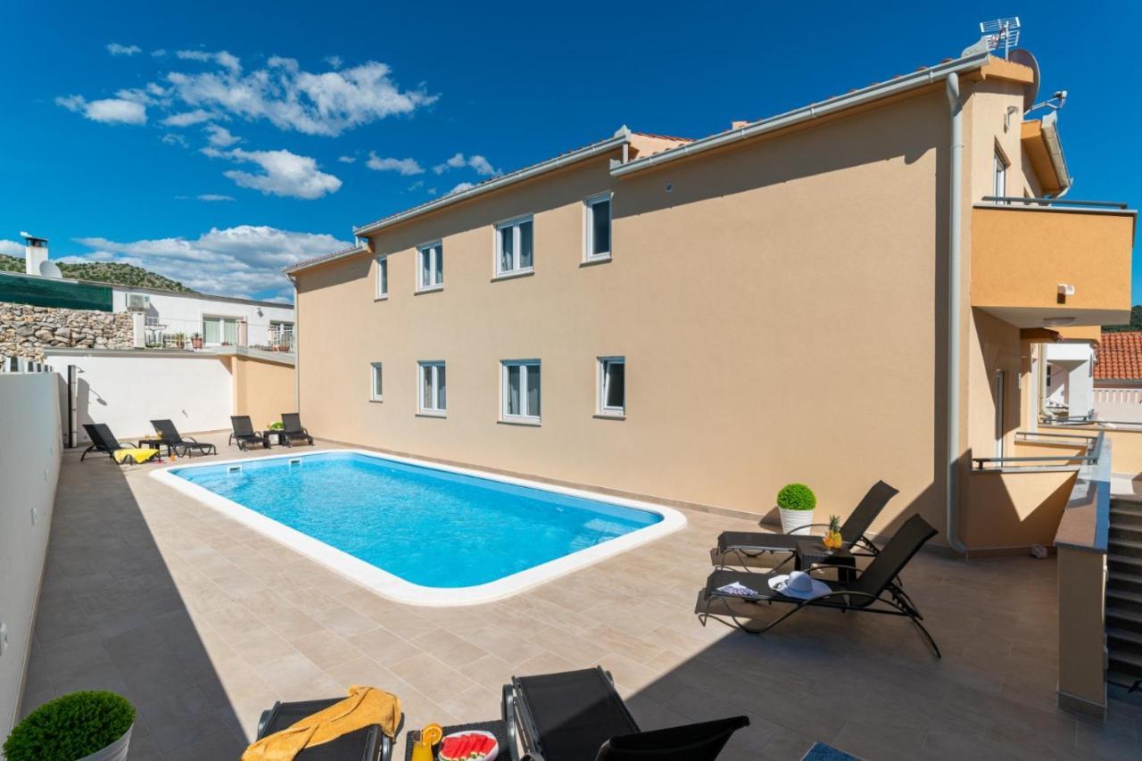 Villa A Marina Εξωτερικό φωτογραφία